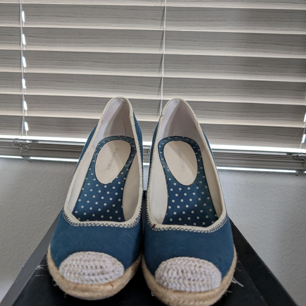 Banana Republic Factory Blue Espadrille Wedge Shoes 8